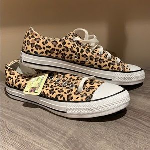 Leopard Converse Chuck Taylor All Star sneakers